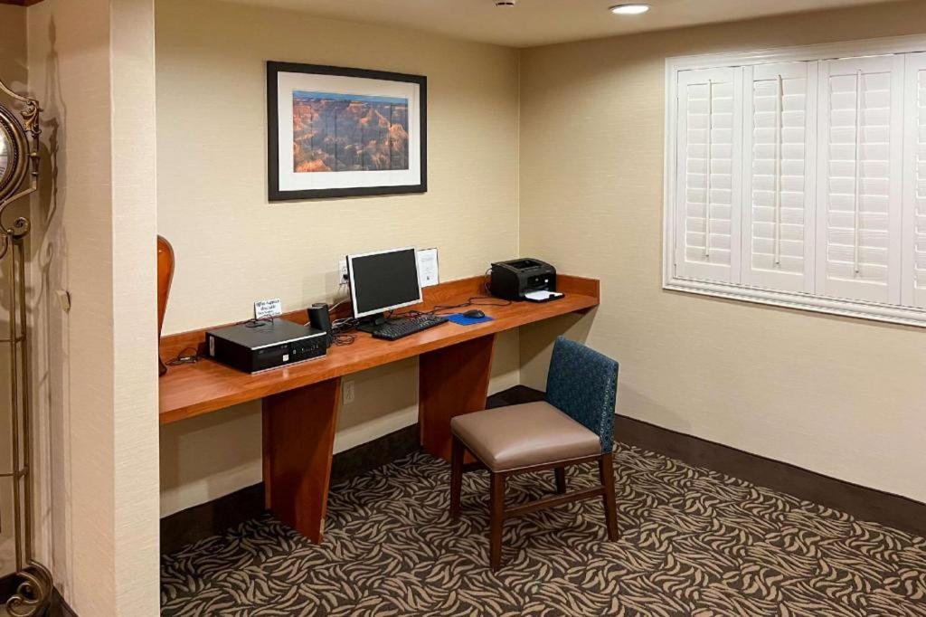 Comfort Inn And Suites Thatcher Экстерьер фото